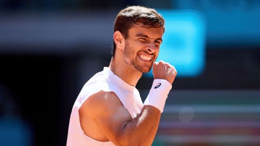 Lorenzo Musetti élimine Stefanos Tsitsipas au troisième tour du tournoi de Madrid. (Mutua Madrid Open)