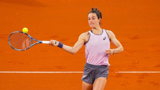 Loïs Boisson s'est qualifiée pour le deuxième tour à Roland-Garros (Hugo Pfeiffer/Icon Sport via Getty Images)