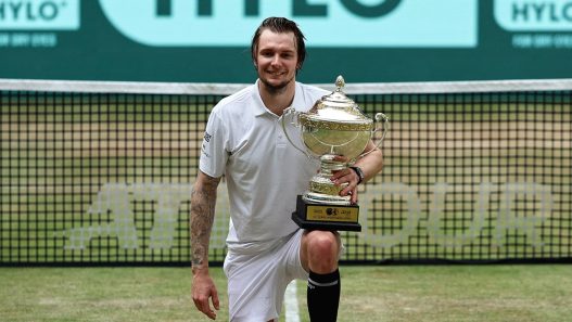 Classement ATP : Alcaraz se rapproche de Sinner, Bublik de retour dans le top 30