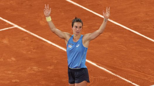 Loïs Boisson après sa qualification en demi-finale de Roland-Garros 2025. (Getty Images)