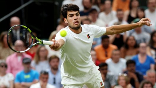 Carlos Alcaraz se qualifie pour les demi-finales de Wimbledon pour la quatrième année consécutive. (Getty Images / Clive Brunskill)