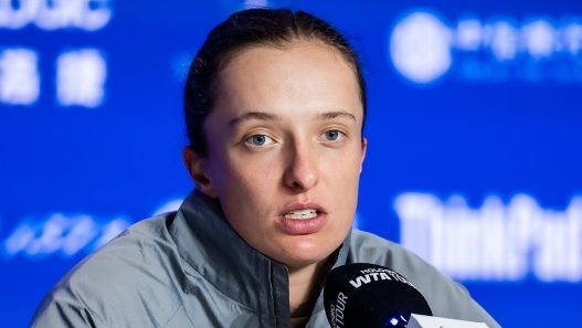 Iga Swiatek en conférence de presse au WTA 1000 de Pékin (Robert Prange/Getty Images)