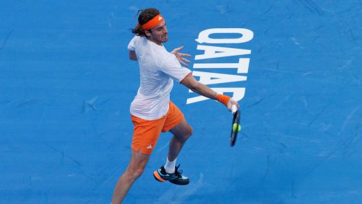 Stefanos Tsitsipas au tournoi ATP 500 de Doha (Tnani Badreddine/DeFodi Images/DeFodi via Getty Images)