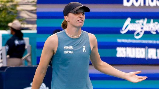 Iga Swiatek s'est inclinée face à Magda Linette ce jeudi. (Getty Images)