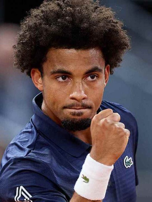 Masters 1000 Madrid : Arthur Fils domine Jiří Lehečka et rejoint Jannik Sinner en demi-finales