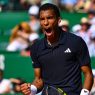 Felix Auger-Aliassime savoure une nouvelle victoire sur terre battue