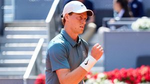 Jannik Sinner qualifié en demies à Madrid