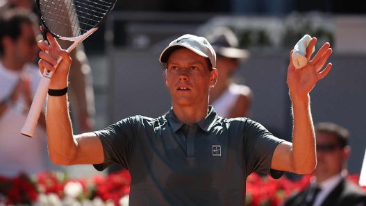 Masters 1000 Madrid : En maîtrise, Jannik Sinner élimine Cameron Norrie et rejoint les quarts