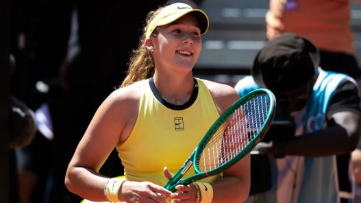 WTA 1000 Madrid : Mirra Andreeva s'impose contre Hailey Baptiste et atteint sa première finale en Espagne