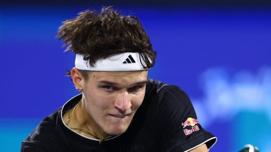Jakub Mensik à Dubai en 2026. (Francois Nel/Getty Images)