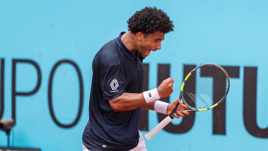 Arthur Fils s'est qualifié pour les huitièmes de finale à Madrid (Alberto Gardin/Eurasia Sport Images/Getty Images)