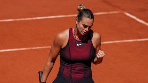 Aryna Sabalenka s'est imposée en deux sets pour son premier tour à Roland-Garros (Getty Images)