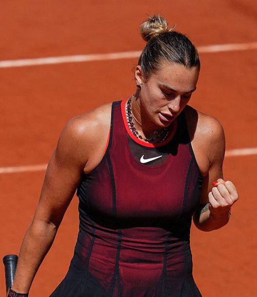 Aryna Sabalenka s'est imposée en deux sets pour son premier tour à Roland-Garros (Getty Images)