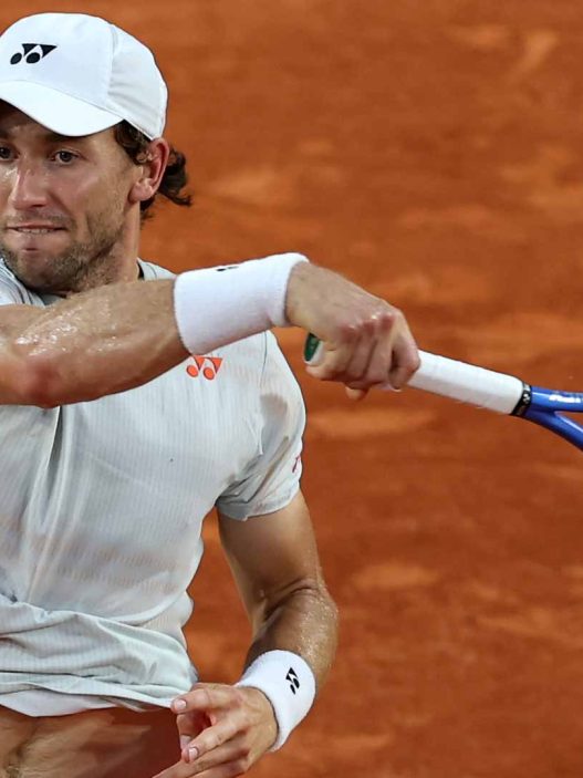 Casper Ruud, n°16 mondial, qualifié en huitièmes de finale à Roland-Garros 2026.