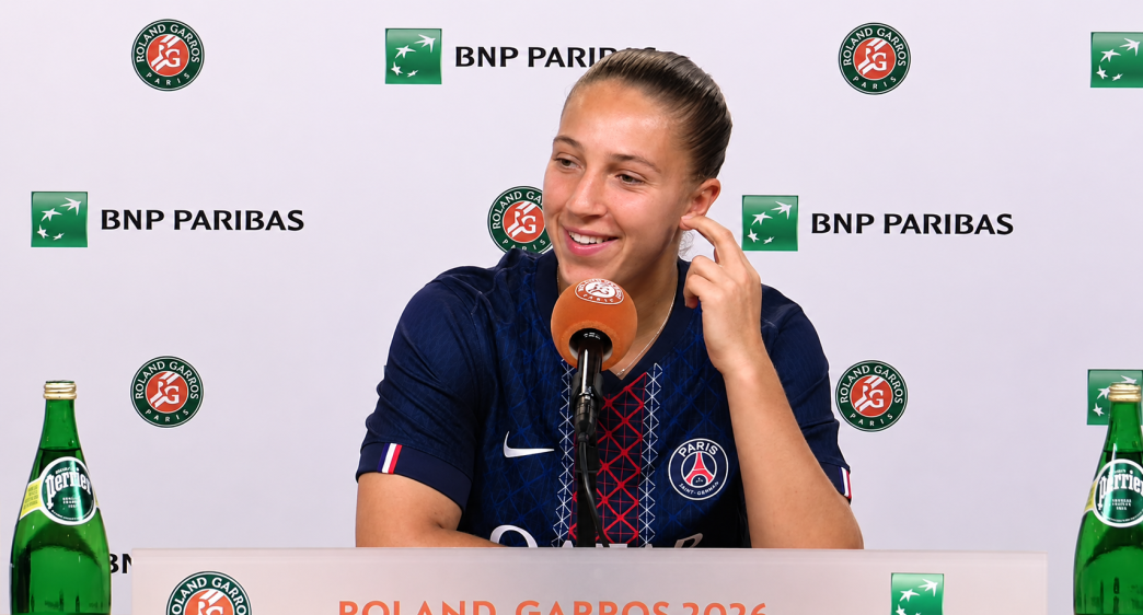 Diane Parry en conférence de presse après sa victoire au deuxième tour. (Getty Images)
