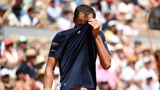 Roland-Garros : Daniil Medvedev éliminé d'entrée pour la septième fois de sa carrière à Paris