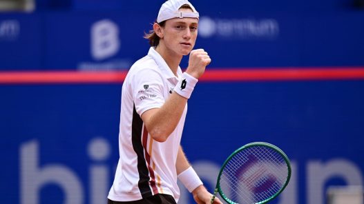 ATP 500 Hambourg : Ignacio Buse bat Tommy Paul pour s'offrir le premier titre de sa carrière