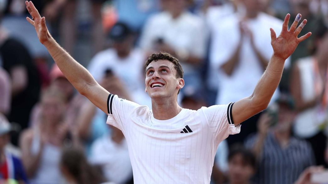 Roland-Garros : en 5h58, Juan Manuel Cerúndolo et Martín Landaluce signent le troisième match le plus long de l'histoire du tournoi