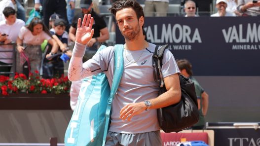 Blessé au quadriceps, Lorenzo Musetti déclare forfait pour Roland-Garros