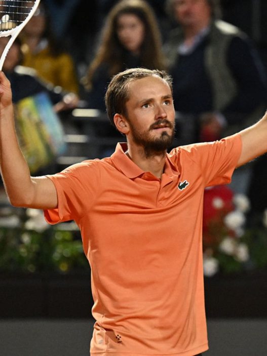 Masters 1000 Rome : Medvedev se sort du piège Landaluce et rejoint Sinner en demi-finales