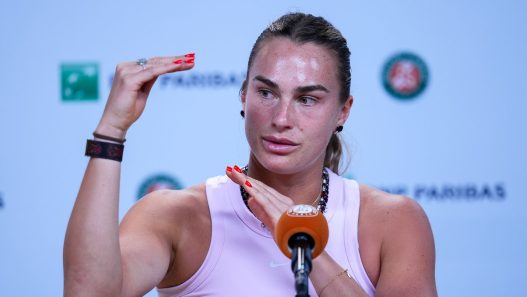 Aryna Sabalenka en conférence de presse à Roland-Garros (Franco Arland/Getty Images)