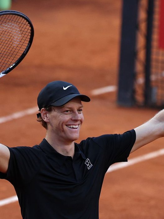 Jannik Sinner compte désormais près de 3000 points d'avance sur Carlos Alcaraz au classement ATP (Emmanuele Ciancaglini/Getty Images)