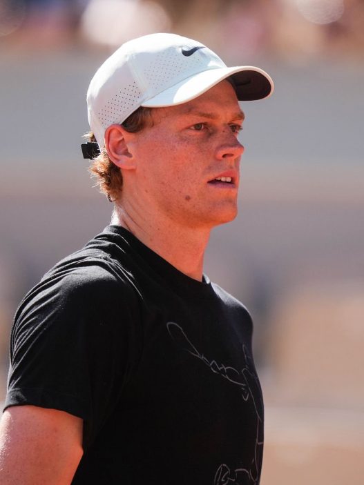 Jannik Sinner est au programme du mardi 26 mai 2026 à Roland-Garros (Emilian Baldow/Icon Sport via Getty Images)