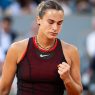 Roland-Garros : Sabalenka s'offre Osaka en night session et rejoint les quarts