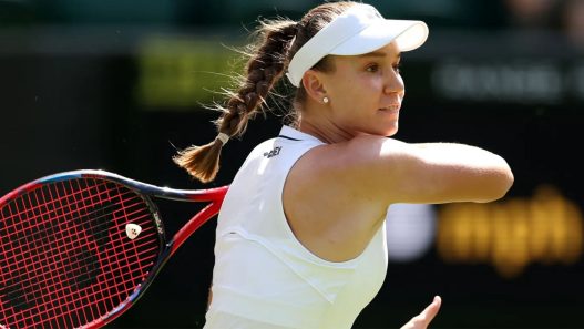 Wimbledon : Loïs Boisson prend un set à Elena Rybakina mais s'incline au premier tour