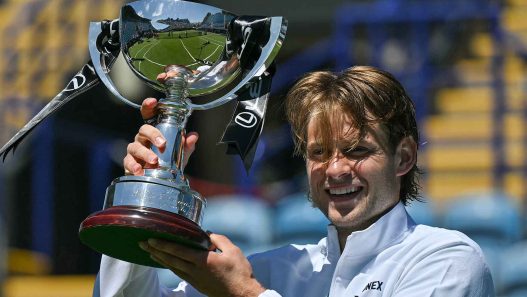 ATP 250 Eastbourne : Ugo Humbert battu en finale par Zizou Bergs