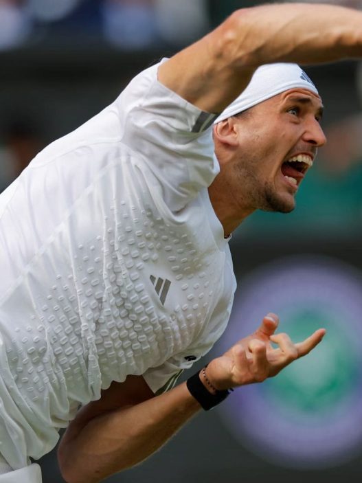 Wimbledon : Alexander Zverev écarte Valentin Royer et rejoint le troisième tour
