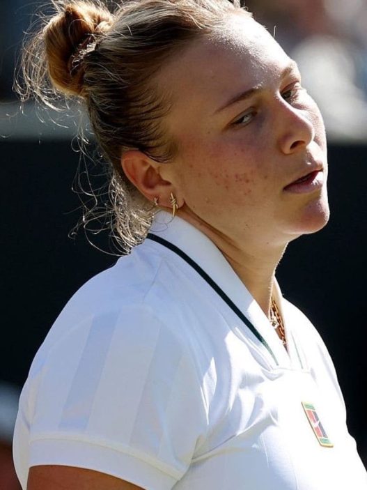 Wimbledon : Finaliste en 2025, Amanda Anisimova se fait éliminer dès le troisième tour