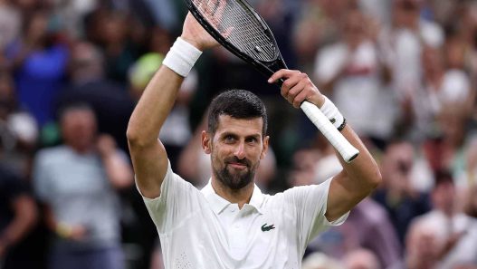 Wimbledon : Novak Djokovic maîtrise Arthur Rinderknech et rejoint les huitièmes de finale