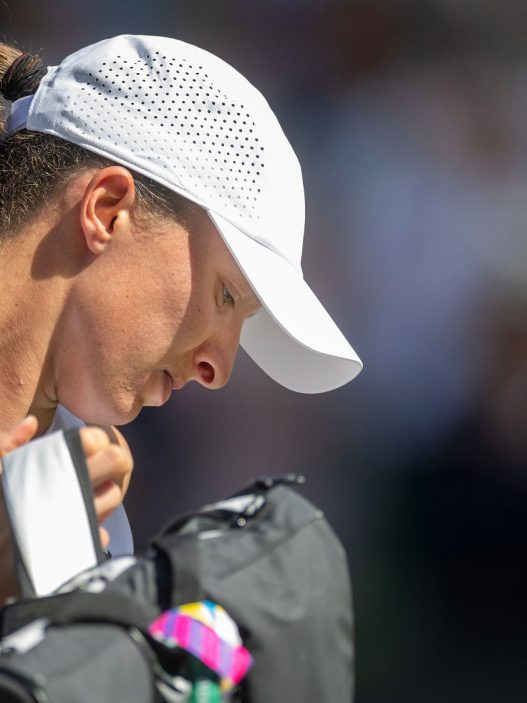 Iga Swiatek s'est inclinée au troisième tour de WImbledon (Tim Clayton/Getty Images)