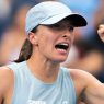 Iga Swiatek s'est qualifiée pour les quarts de finale au WTA 1000 de Cincinnati (Getty Images)