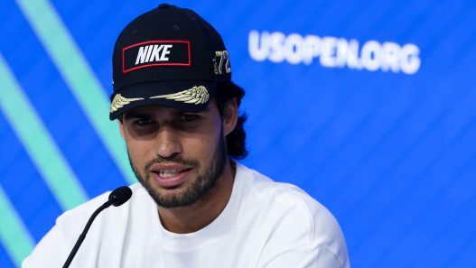Carlos Alcaraz en conférence de presse à l'US Open (Caleb Bowlin/Getty Images)