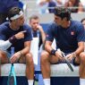 Deux adeptes du revers à une main, Roger Federer et Lorenzo Musetti, lors de l'US Open 2026 (Getty Images)