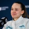 Elena Rybakina en conférence de presse avant le WTA 1000 de Toronto (Robert Prange/Getty Images)