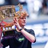 Jannik Sinner après son titre à Pékin en 2025 (China Open Official 2025/VCG via Getty Images)