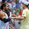 Tommy Paul et Carlos Alcaraz lors de leur huitième de finale à l'US Open 2026 (Matthew Stockman/Getty Images)