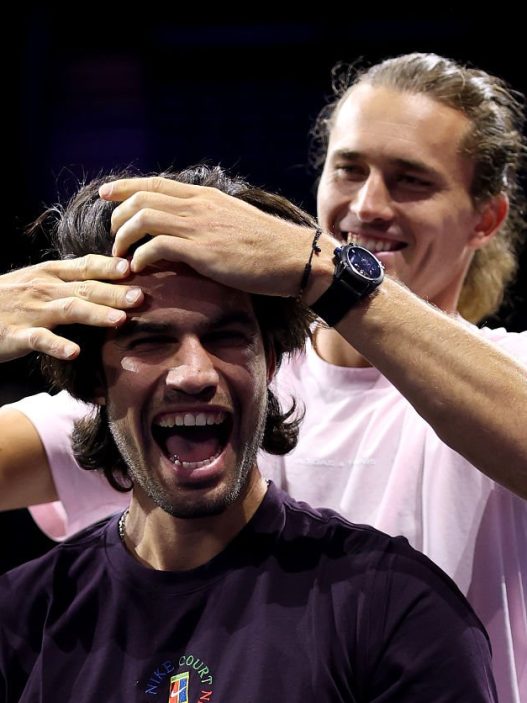 Carlos Alcaraz et Alexander Zverev lors de la Laver Cup 2026 (Julian Finney/Getty Images for Laver Cup)