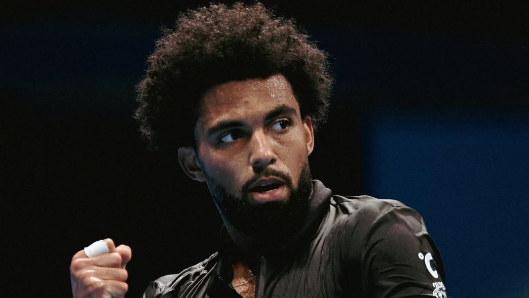 Arthur Fils s'est qualifié pour les huitièmes de finale au tournoi ATP 500 de Tokyo (Arthur Fils/IG)