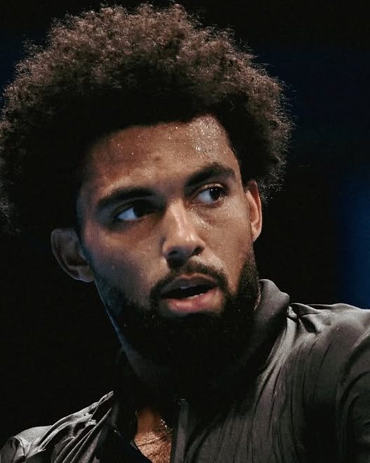 Arthur Fils s'est qualifié pour les huitièmes de finale au tournoi ATP 500 de Tokyo (Arthur Fils/IG)