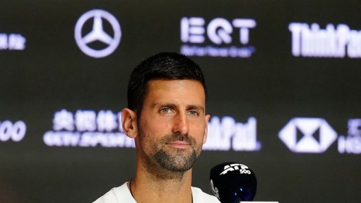 Novak Djokovic en conférence de presse avant le tournoi ATP 500 de Pékin (Fred Lee/Getty Images)