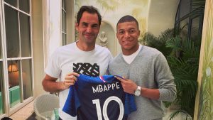 Roger Federer et Kylian Mbappe (X)