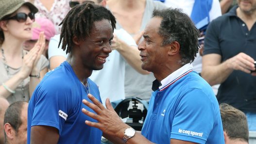 Yannick Noah avec Gaël Monfils lors de la Coupe Davis en 2016 (Jean Catuffe/Getty Images)