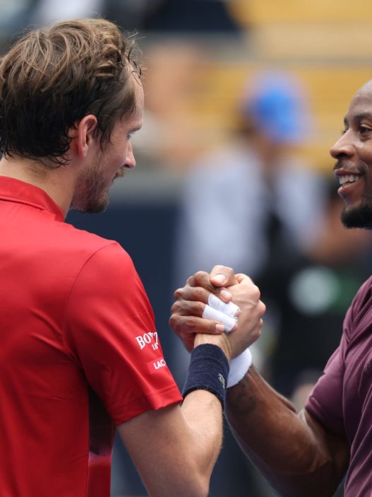 Daniil Medvedev et Gaël Monfils à Pékin en 2024 (Fred Lee/Getty Images)