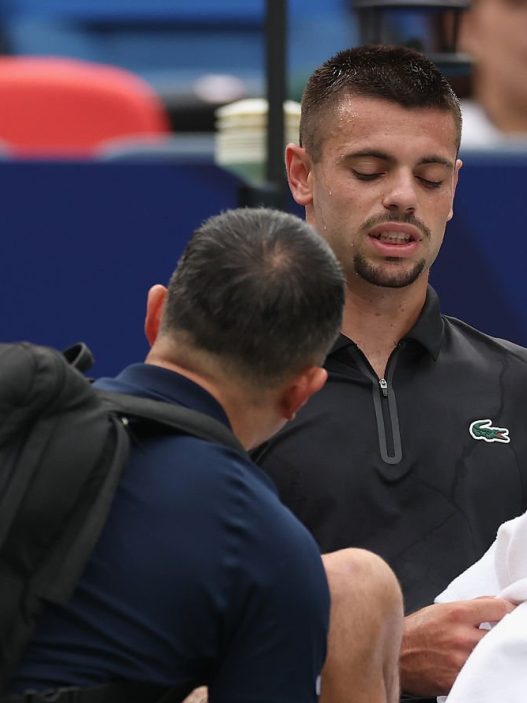Arthur Gea a abandonné en quarts de finale du Masters 1000 de Shanghai (Lintao Zhang/Getty Images)