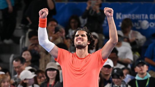 Carlos Alcaraz s'est qualifié pour la finale du tournoi ATP 500 de Tokyo (Kenta Harada/Getty Images)