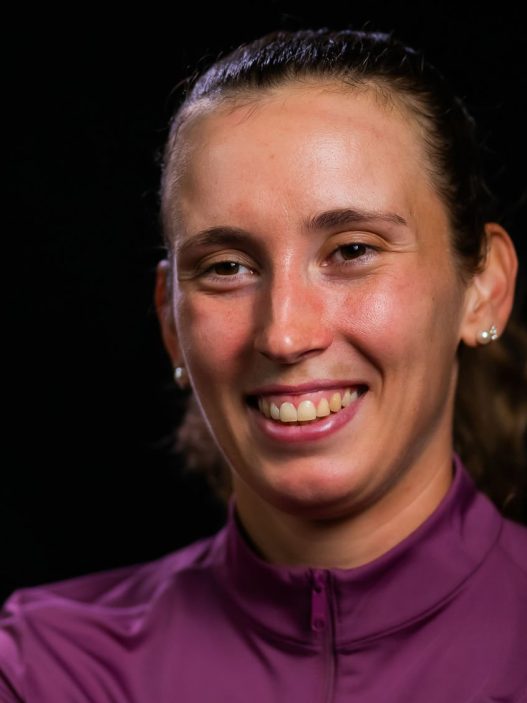 Elise Mertens après sa victoire contre Iga Swiatek au WTA 1000 de Pékin (Robert Prange/Getty Images)
